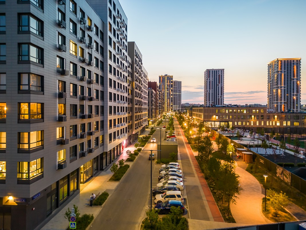 Life-Варшавская